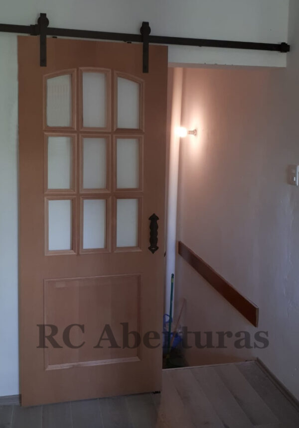 Puerta corrediza con RIEL RUSTICO (Modelo Ipanema Curva) - Imagen 3