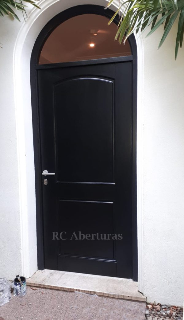 Instalación hoja de puerta (Modelo E2608 Curva)
