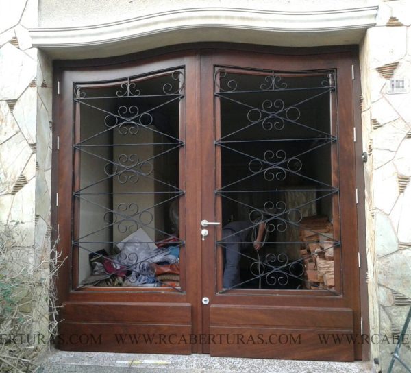 Instalación hojas de puerta (Modelo Especial sobre pedido)
