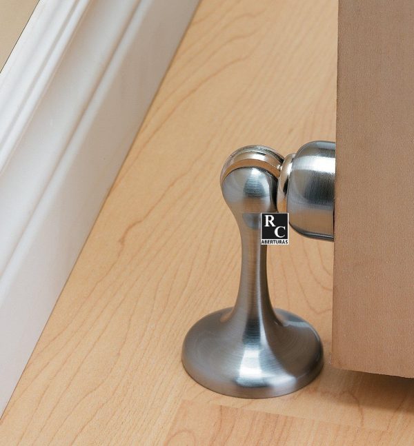 Tope de puerta para piso o pared Acero Inoxidable HAFELE